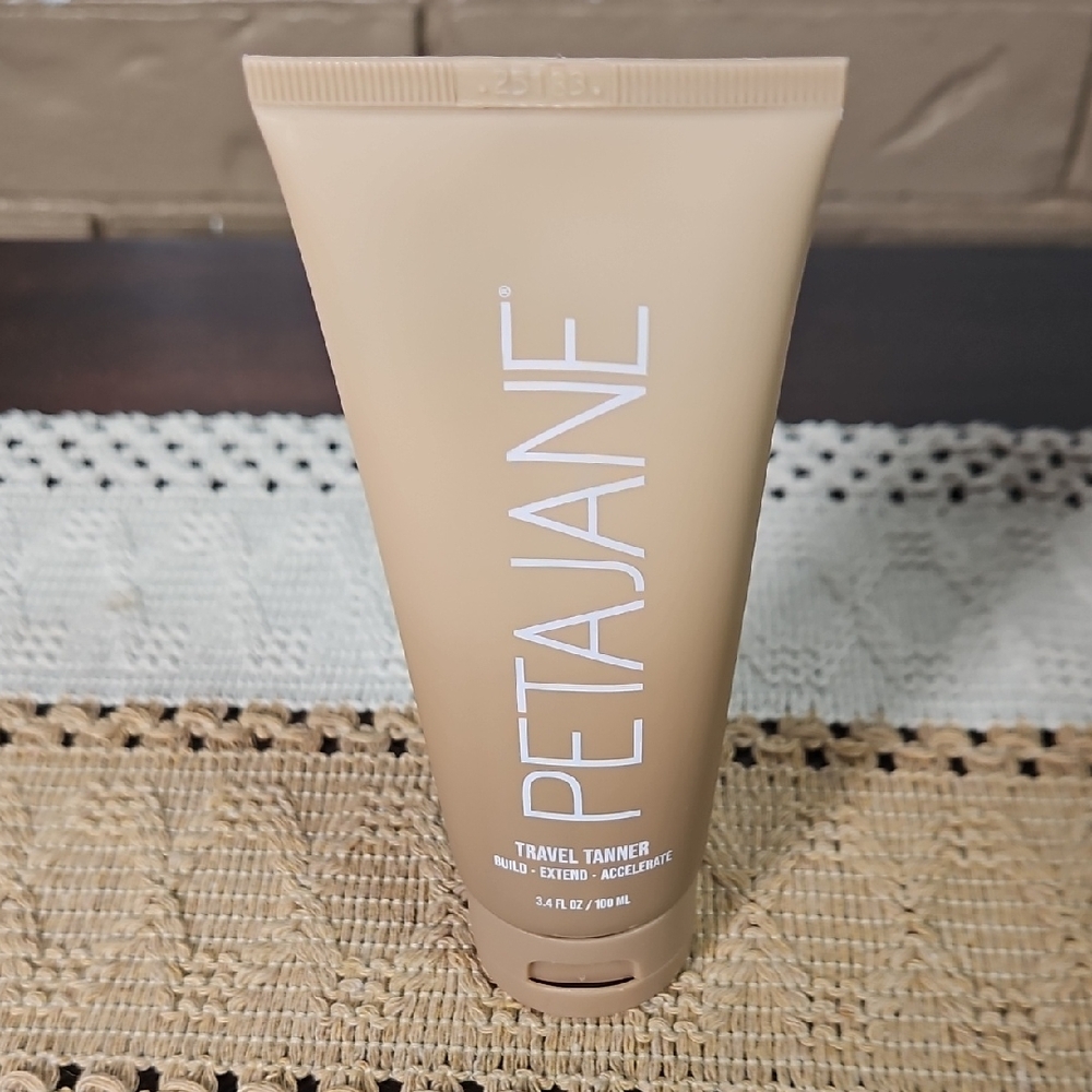 Travel Tanner - Tan